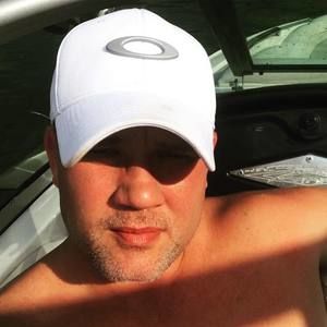 Meet your Posher, Stuart